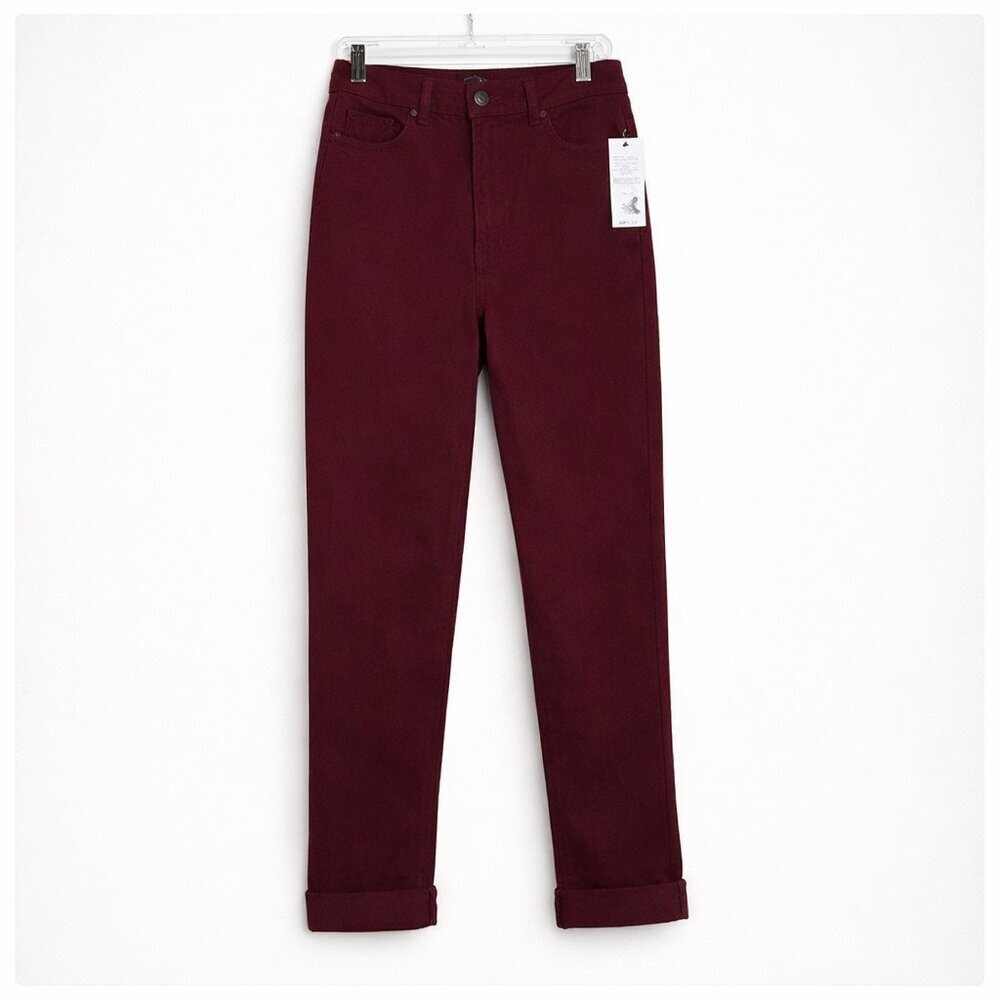 NWT SIGNATURE STUDIO Corduroy Ruby Pants Size 6